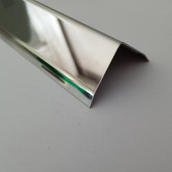 Cornier cu laturi tesite din inox